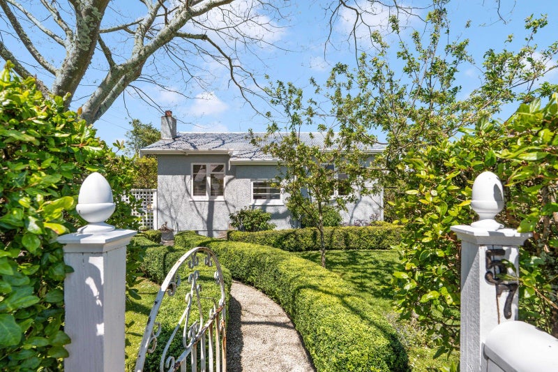 57 Reading Street, Greytown, Greytown - Carousel 1