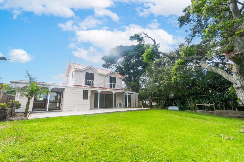 6A Beresford Street, Russell, Russell - Carousel 2