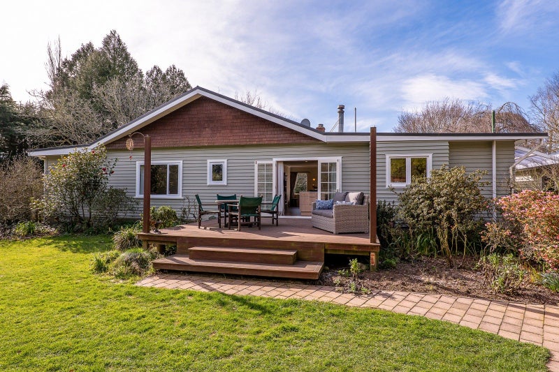 299 Elmhurst Road, Darfield, Darfield - Carousel 2