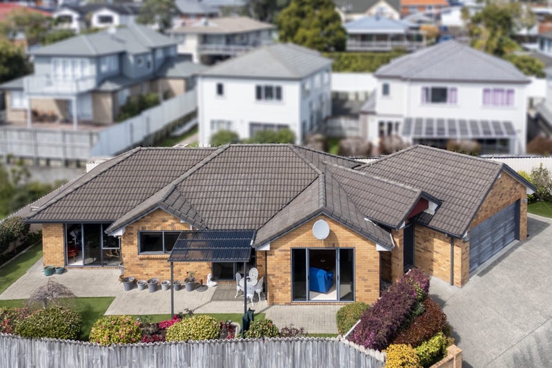 102E Taylor Street, Blockhouse Bay, Auckland - Carousel 2