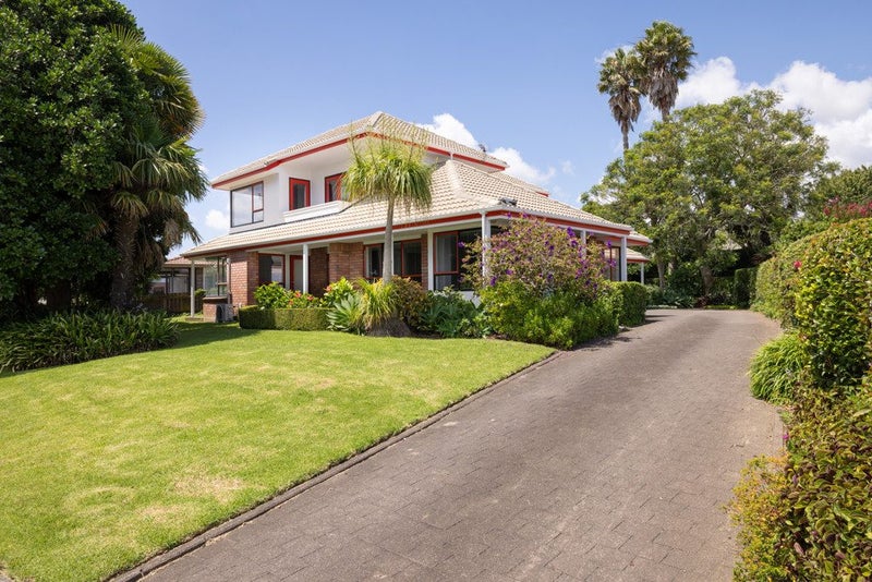 12 Tekoah Place, Judea, Tauranga - Carousel 1