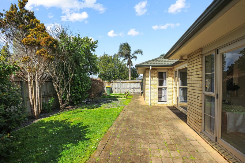 4 Shiraz Place, Rototuna, Hamilton - Carousel 20