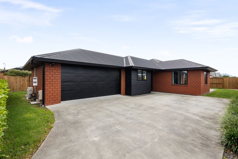 418 Warburton Crescent, Te Awamutu, Te Awamutu - Carousel 1