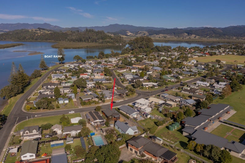 3A Sarah Avenue, Whitianga, Whitianga - Carousel 19