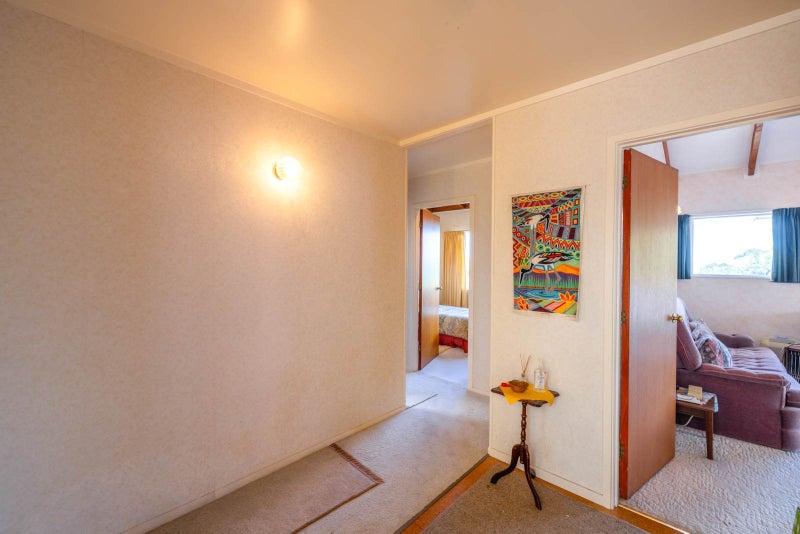 12 Moana Avenue, Surfdale, Waiheke Island - Carousel 37