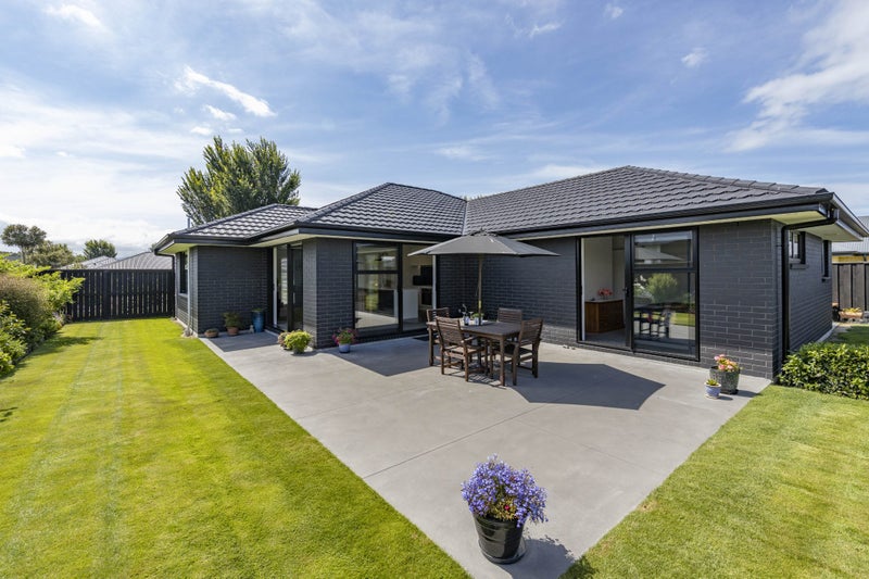 14 Awarua Road, Pegasus, Pegasus - Carousel 1