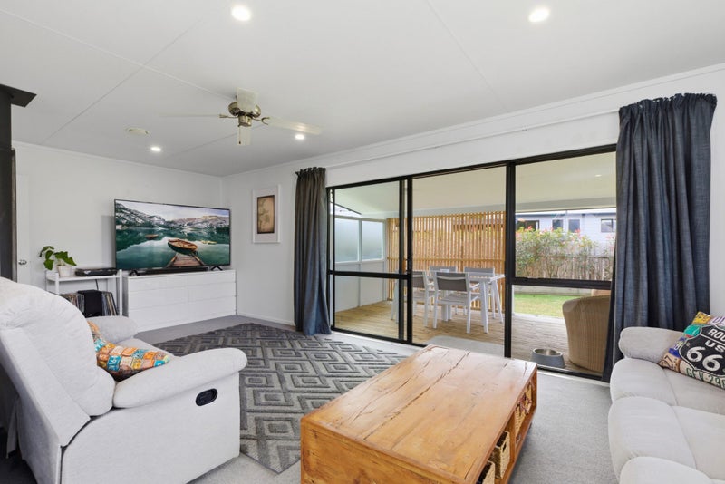 27 Sylvania Drive, Matua, Tauranga - Carousel 2