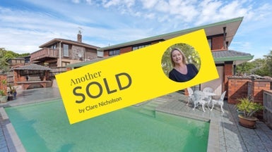 3 Aylmer Court, Eastern Beach, Manukau - Carousel 1