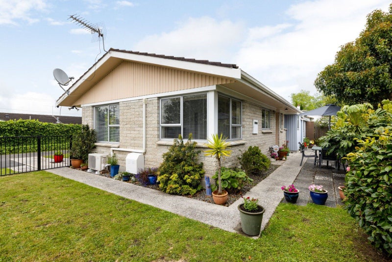 218B Sandwich Road, St Andrews, Hamilton - Carousel 1