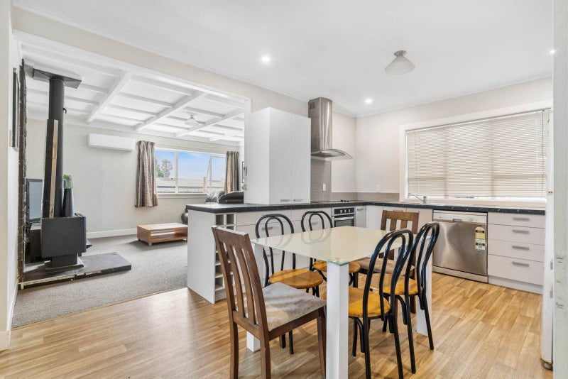 37 King Street, Waiuku, Waiuku - Carousel 2