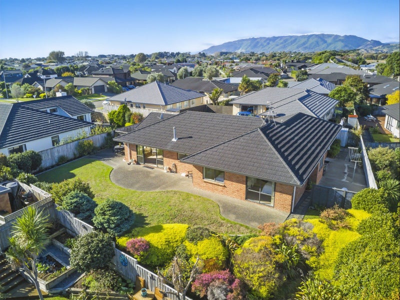 80 Regent Drive, Paraparaumu Beach, Paraparaumu - Carousel 2