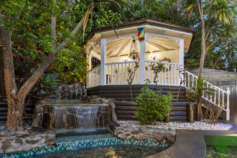 36 Glen Vista Place, Bayview, Auckland - Carousel 2