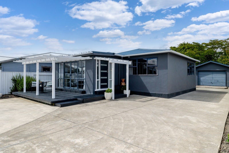 486 Tremaine Avenue, Takaro, Palmerston North - Carousel 1