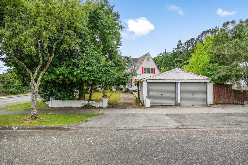 117 Horoeka Street, Stokes Valley, Lower Hutt - Carousel 24