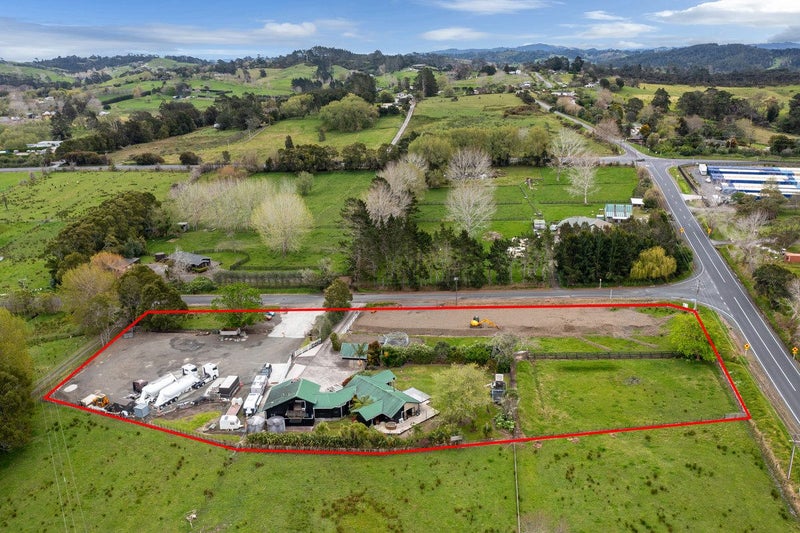 11 Lascelles Drive, Albany - Carousel 1