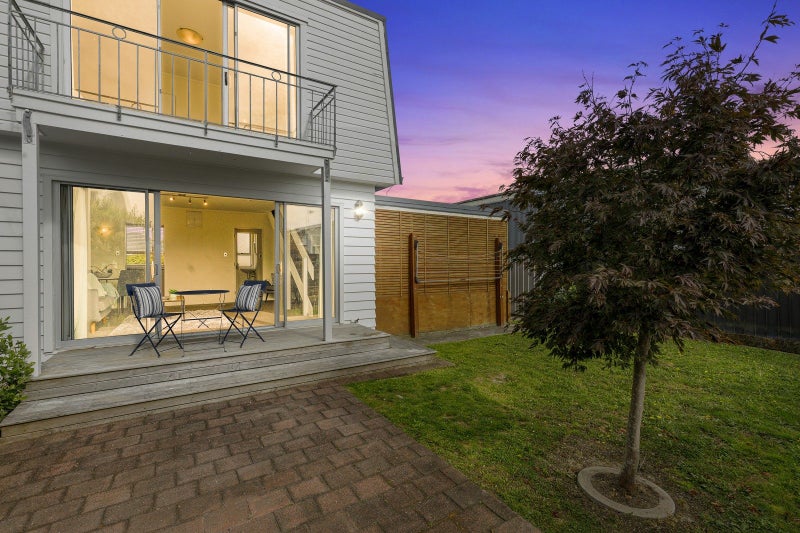 19 William Booth Grove, Trentham, Upper Hutt - Carousel 1
