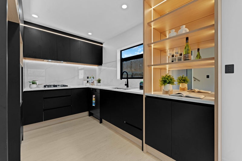 3/592 Massey Road, Mangere, Auckland - Carousel 23