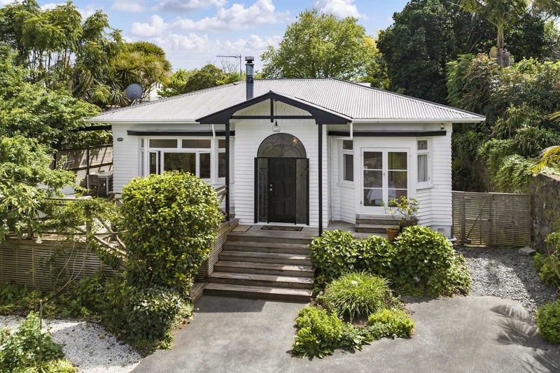 28 Westminster Road, Mount Eden, Auckland - Carousel 1