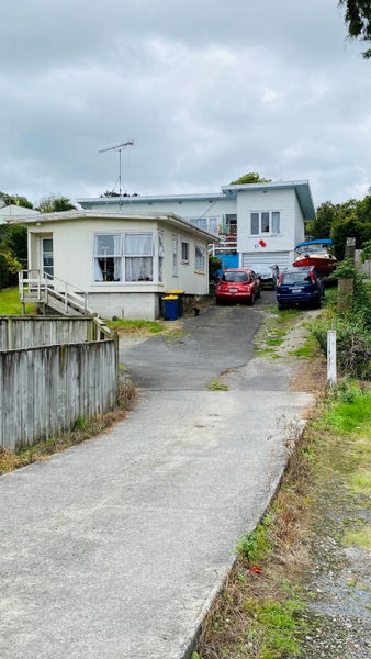 17 Tomo Street, New Lynn, Auckland - Carousel 1