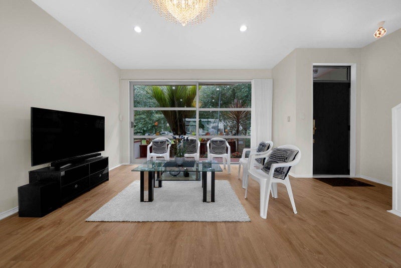 6 Kauri Drive, Takanini, Auckland - Carousel 2