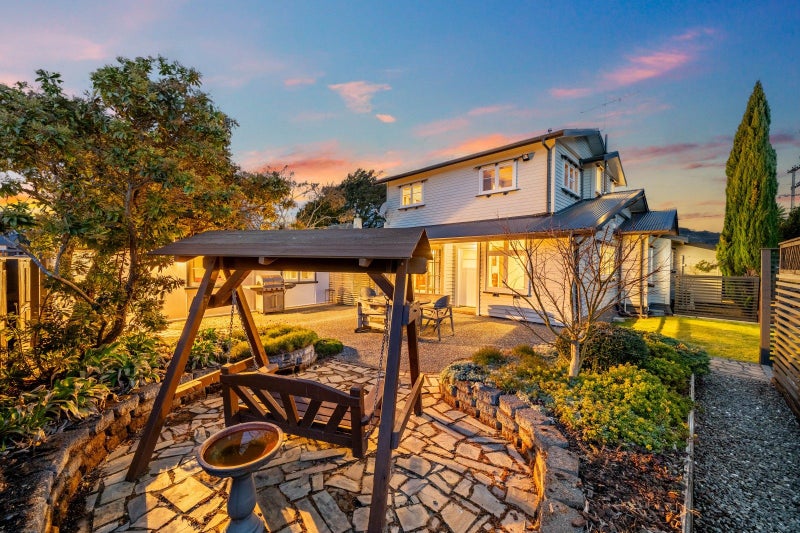 46 Ararino Street, Trentham, Upper Hutt - Carousel 2