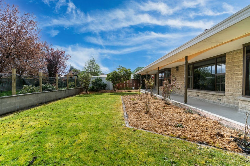 30 Chaucer Street, Milton - Carousel 2