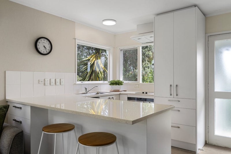 10/15 Puriri Street, Takapuna, Auckland - Carousel 2