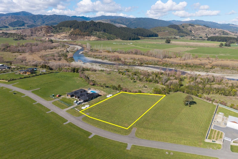 17 Riverside Drive, OHAU - Carousel 1