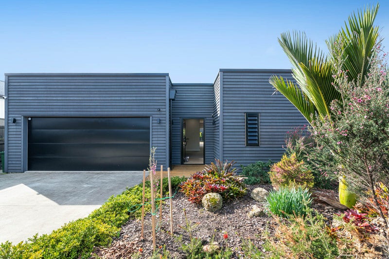 7 Hampton Mews, Snells Beach, Snells Beach - Carousel 1
