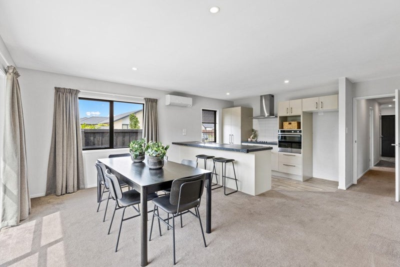 7 Philippa Drive, Rolleston, Rolleston - Carousel 2