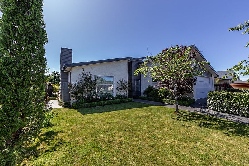 12 Brookwater Avenue, Northwood, Christchurch - Carousel 1