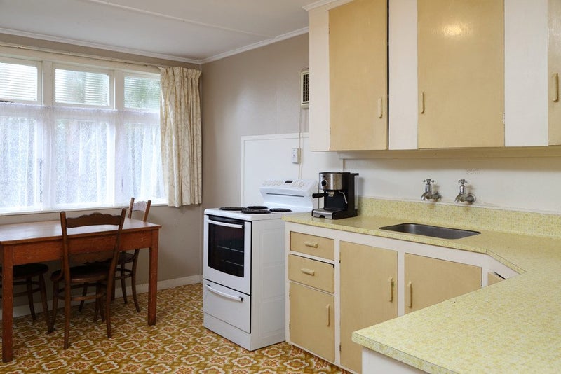 77 Romahapa Road, Balclutha, Clutha, Otago - Carousel 2