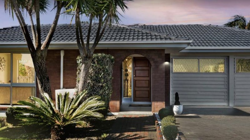 13 Carriage Close, Northpark, Auckland - Carousel 1