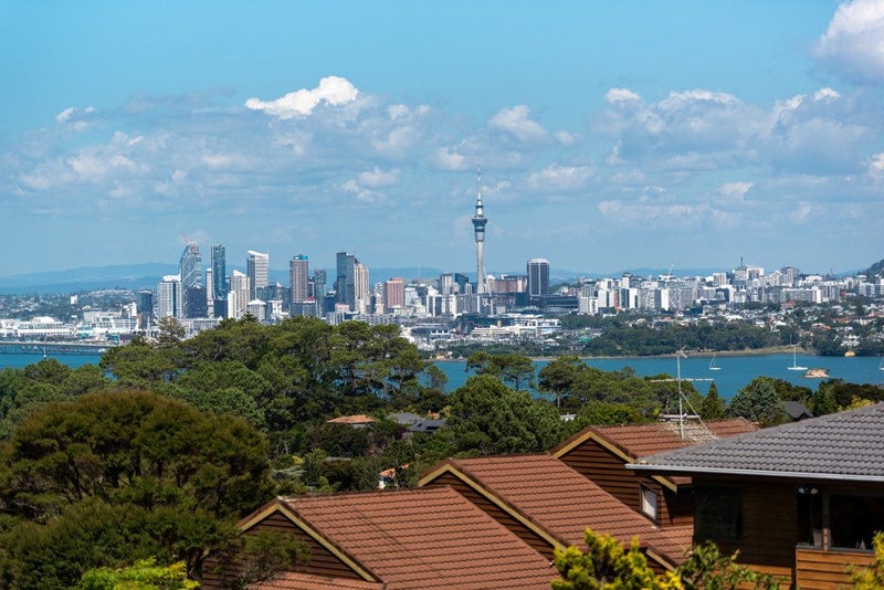 32 Onetaunga Road, Chatswood, Auckland - Carousel 2