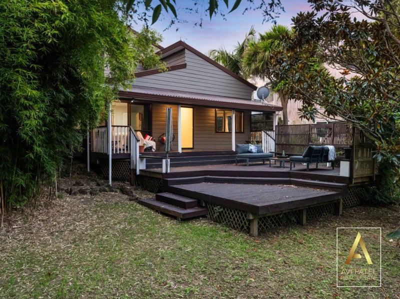 11B Impala Place, Hillsborough, Auckland - Carousel 2