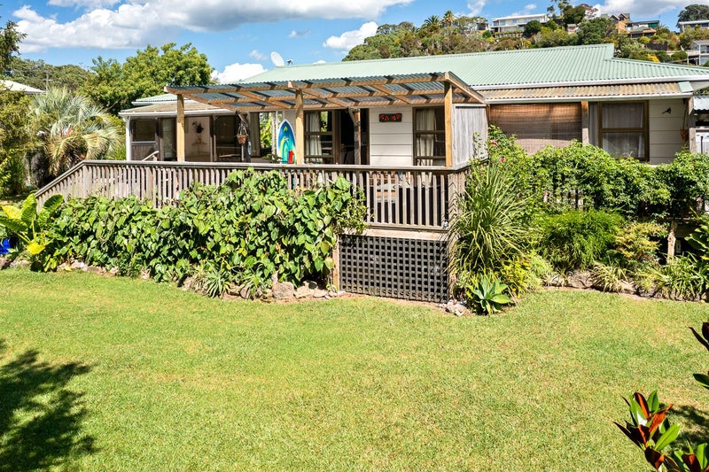 8 Shoebridge Crescent, Whangarei - Carousel 1
