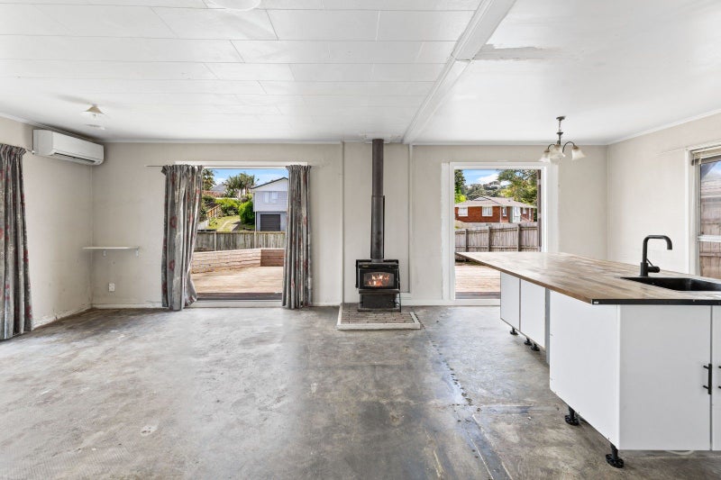 15 Kopi Place, Massey, Auckland - Carousel 2