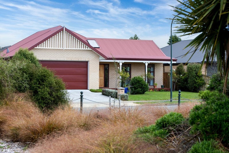 12 Wagner Crescent, Northwood, Christchurch - Carousel 41