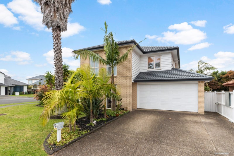 2 Baltersan Drive, Flat Bush, Auckland - Carousel 2