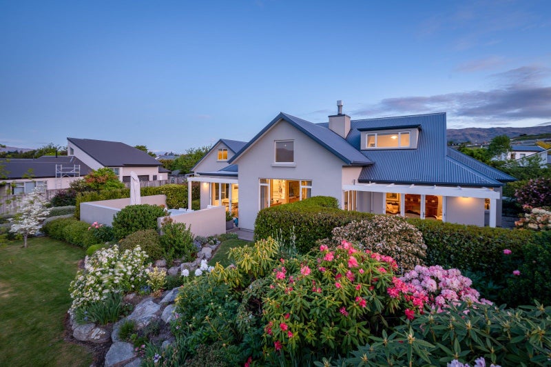 55 Willowridge, Wanaka - Carousel 1