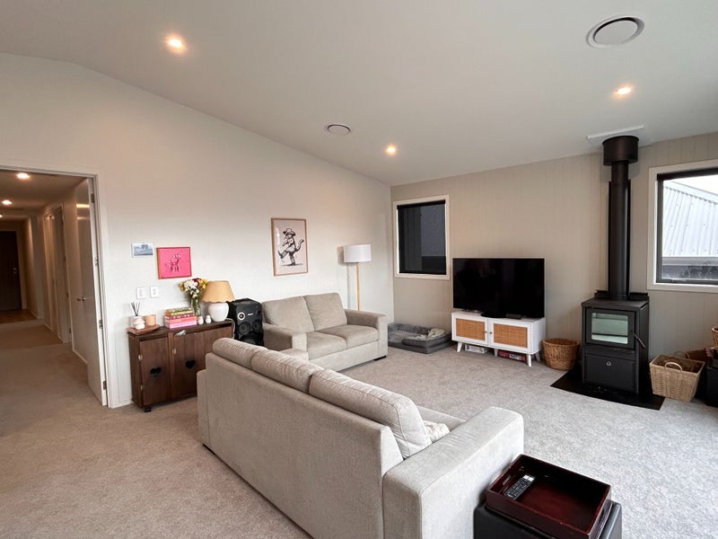 10 Corriedale Road, Jacks Point, Queenstown-Lakes, Otago - Carousel 2