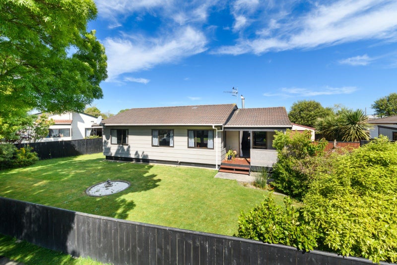 66 Geraldine Crescent, Cloverlea, Palmerston North - Carousel 1