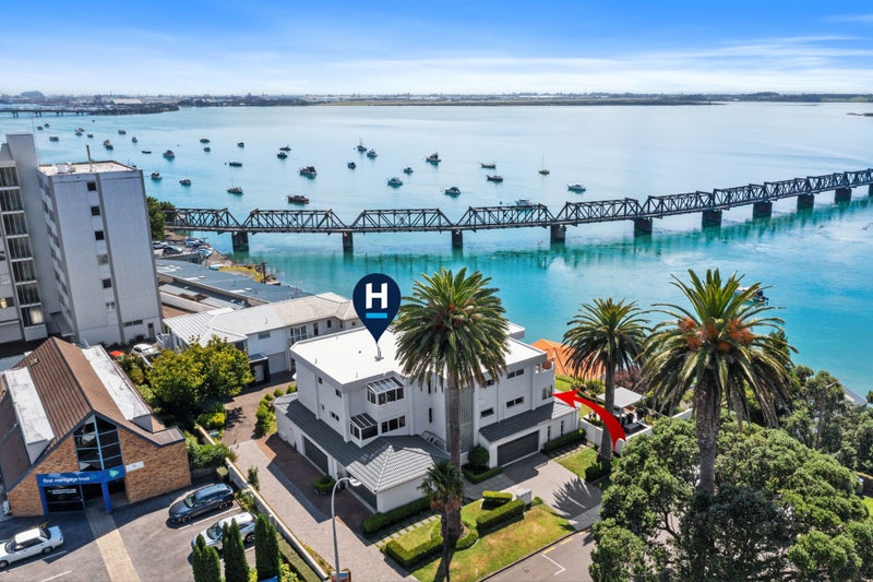 7B First Avenue, Tauranga, Tauranga - Carousel 1
