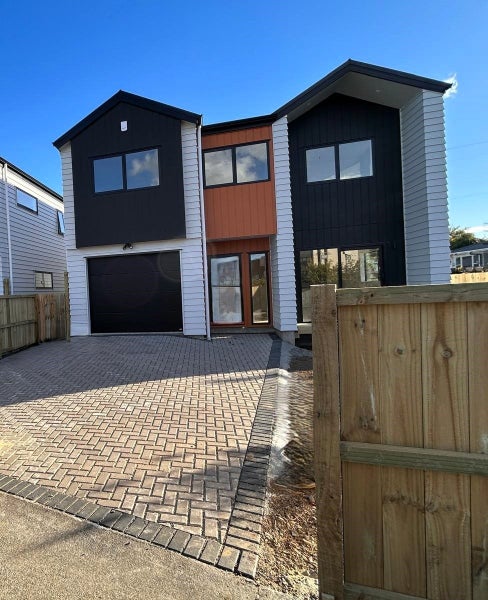 1B Portage Rd, Papatoetoe, Manukau City, Auckland - Carousel 27