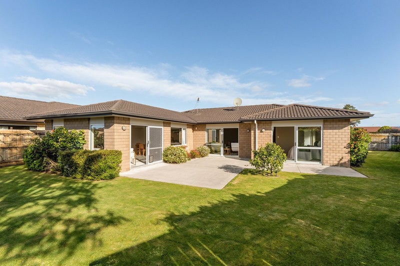 15 Kereru Place, Pyes Pa, Tauranga - Carousel 1