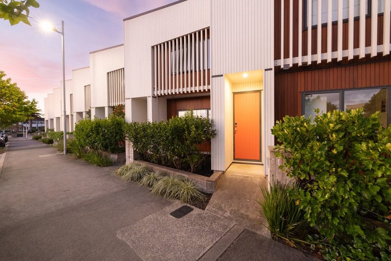 15 Hudson Bay Road, Hobsonville, Auckland - Carousel 2