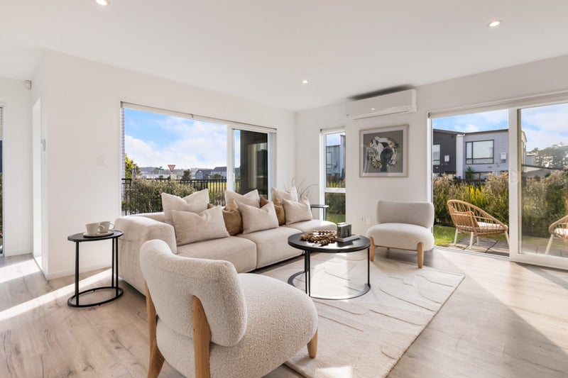 9/2 Tarras Road, Kumeu - Carousel 2