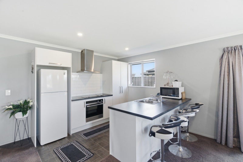 18 Northmoor Boulevard, Rolleston, Rolleston - Carousel 2