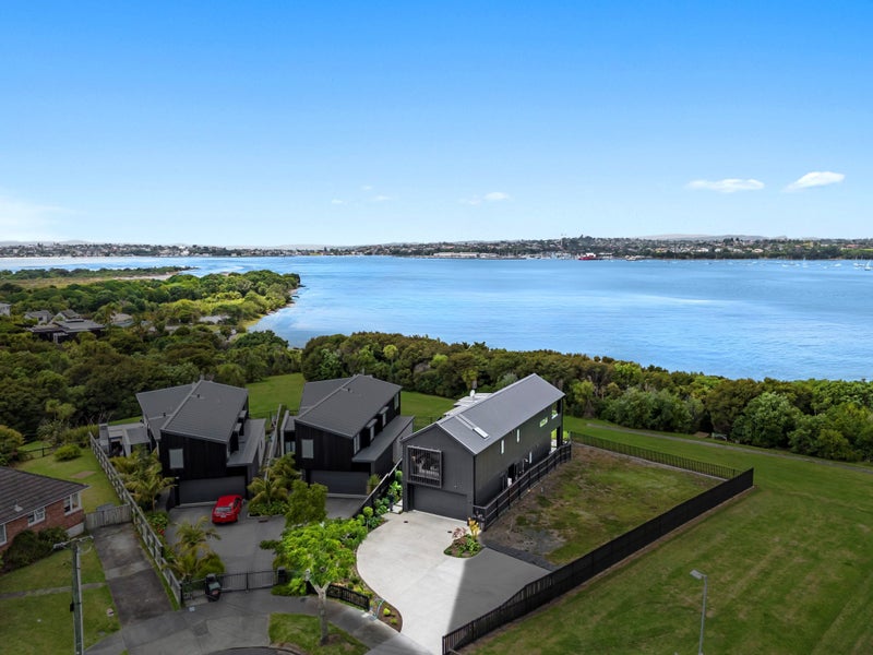 30 Fernwood Place, Wai O Taiki Bay, Auckland - Carousel 1