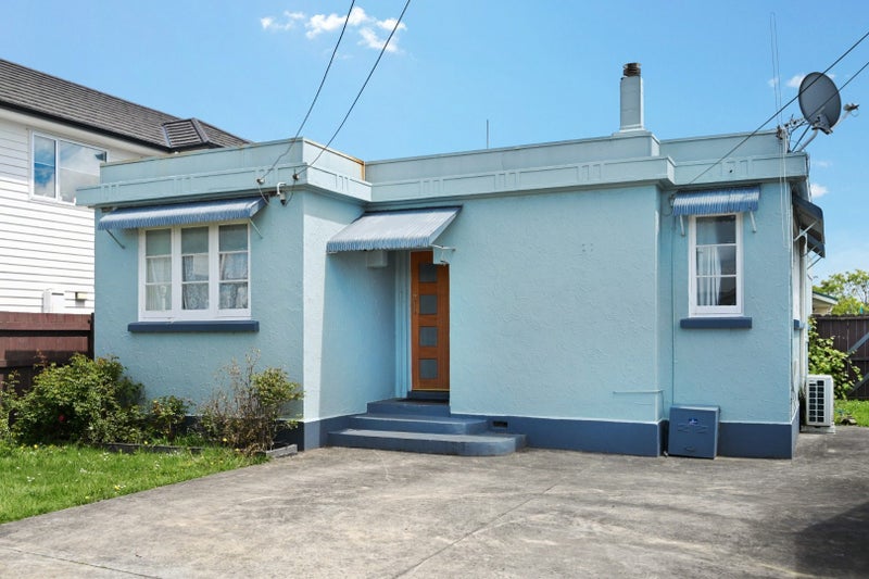 7 Maitland Street, Frankton, Hamilton - Carousel 2
